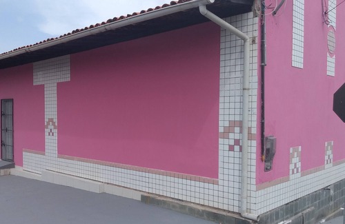 Sao Luis House | Renascença House, w/ Green to Blue Rooms