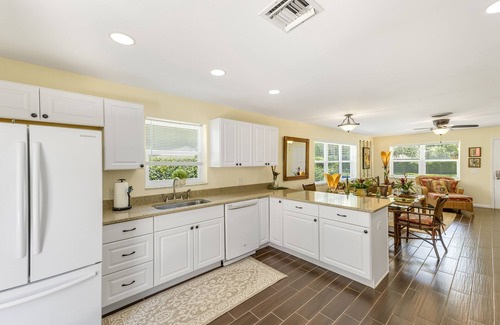 Vero Beach House | Rendezvous Casa Steps to Tranquil Beach