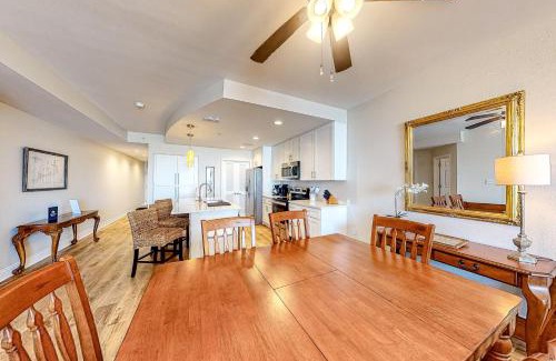 Mexico Beach Apartment | Renovar at The Club