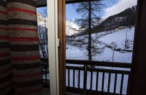Val-d'Isere Apartment | Renovated 2-room apartment in Laisinant-ski-in ski-out