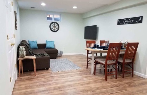Sixth Ave West Apartment | Renovated 2BR flat near Red Rock/Rocky Mt/DT-15min