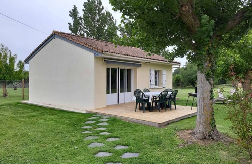 Le Verdon-sur-Mer House | Renovated 3 star fully renovated house with garden at 800 m from the beaches