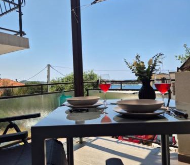 Rogoznica Apartment | Renovated Apartments Skorin