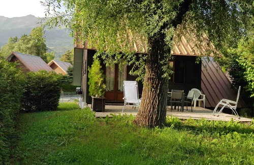 Barcelonnette Ski Chalet | Renovated Chalet near Golf & City Center with Garden, Parking, Free Shuttle to Pra-Loup