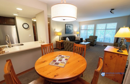 Village North Condo | Renovated Ground Floor Condo. Spacious Floor Plan, Pool & Hot Tub Onsite