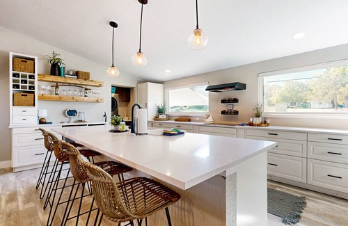 Burnet House | Renovated lakefront home with amazing water views & furnished outdoor areas