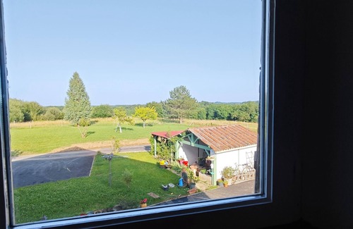 Pouillon House | Renovated Landes farmhouse overlooking the Pyrenees, near Dax & the ocean