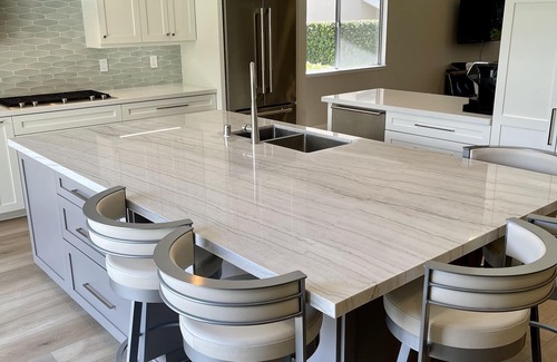 Huntington Beach House | Renovated sunny single story with large yard near beach