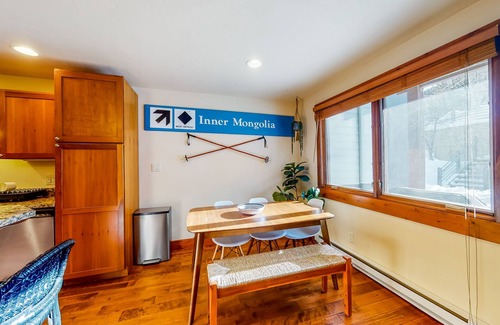 Eagle-Vail House | Renovated townhouse near downtown Avon & trails w/decks, washer/dryer, free WiFi
