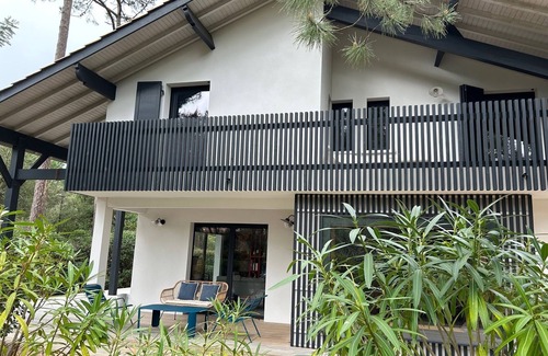 Le Canon House | Renovated villa at Le Canon, 5 minutes from the lake and 10 minutes from the ocean