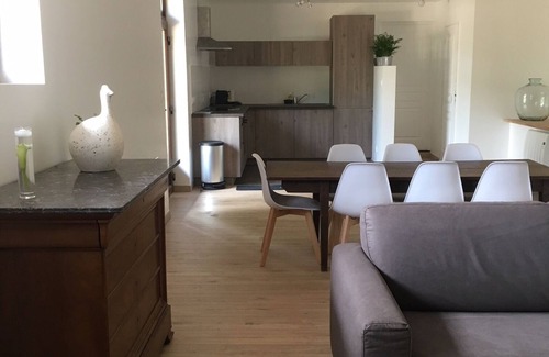 Saint-Georges-Motel House | RENT OF 2 GITES FOR 12 PEOPLE