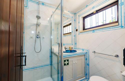 Sesimbra Villa | RENT4REST Sesimbra 4Bdr Ocean View and Private Pool Villa