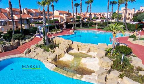 Gran Alacant Ski Chalet | rentafive Urb Piscina Chalet Terrazas 23143