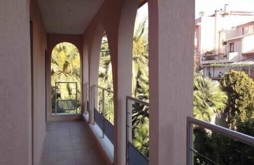 Theoule-sur-Mer Apartment | Rental apartment ds villa situated 50 meters from the beach