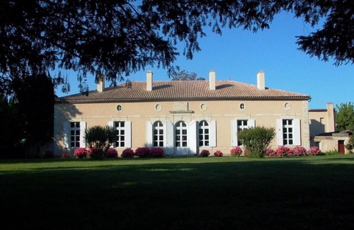 Fauguerolles House | Rental in the wing of a XVIII chartreuse with private pool