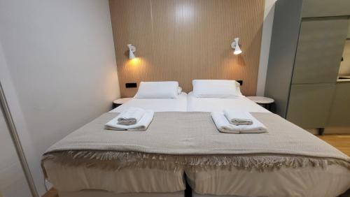 Los Remedios Apartment | RentalSevilla Robledo