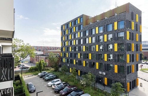 Fabryczna Apartment | RentPlanet - Apartament Małopanewska