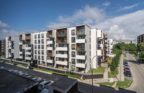 Fabryczna Apartment | RentPlanet - Apartament Małopanewska