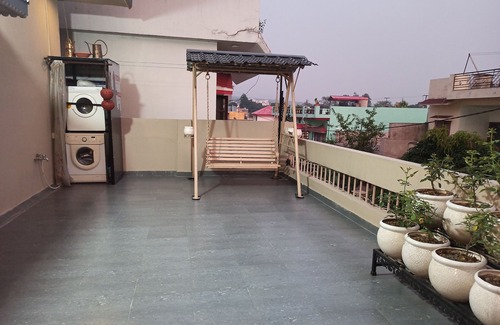 Dehradun House | Repose in the Himalayan Range of Exotic India!