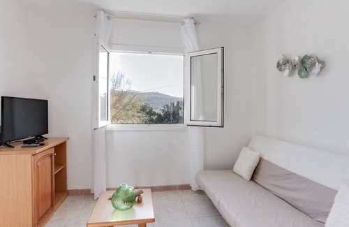 Centuri Apartment | RESIDENCE ANNA RUBIS