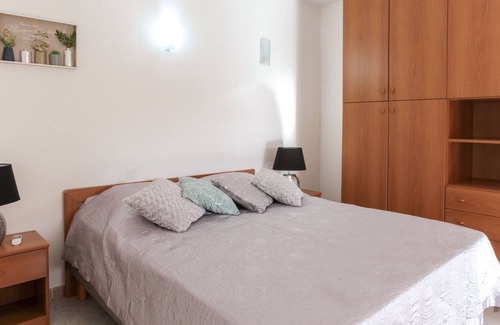 Centuri Apartment | RESIDENCE ANNA TOPAZE