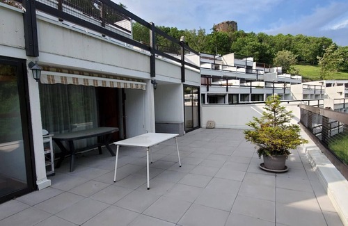 Murol Apartment | RESIDENCE AU PIED DU CHATEAU DE MUROL