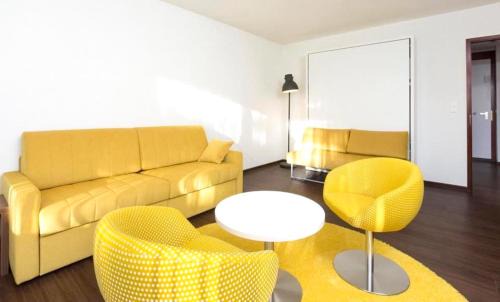 Lens Apartment | Residence Caddies Club