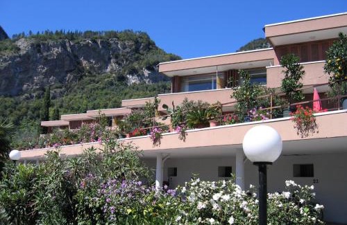 Riva del Garda Apartment | Residence Cascata Varone