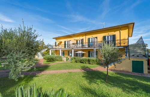 Marina di Campo Apartment | RESIDENCE GLI OLMI - SCIROCCO - OLMI