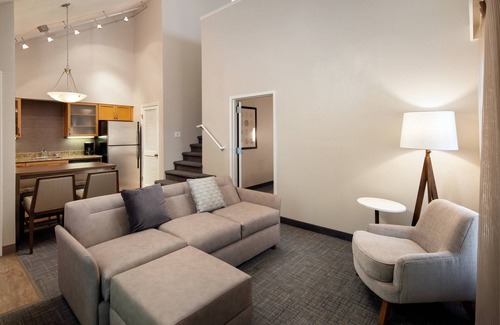 Las Vegas Hotel | Residence Inn Las Vegas Convention Center by Marriott