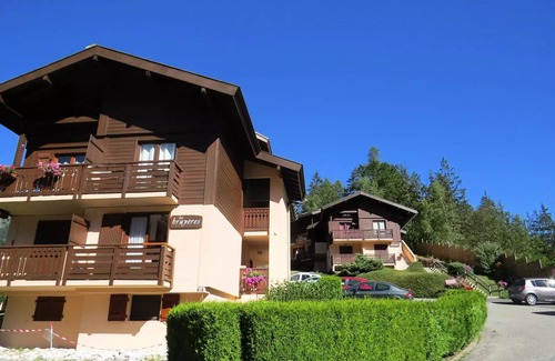 Les Houches Apartment | Residence Le Château Bruyeres - Studio for 4 people