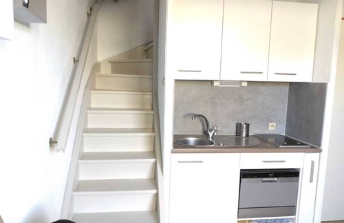 Marseillan House | Residence "les marines d'helios" house with outdoor parking and swimming pool