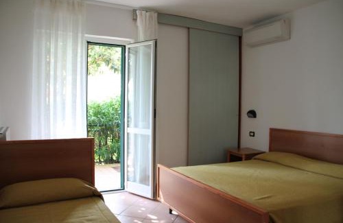 Pietra Ligure Apartment | Residence Oleandro
