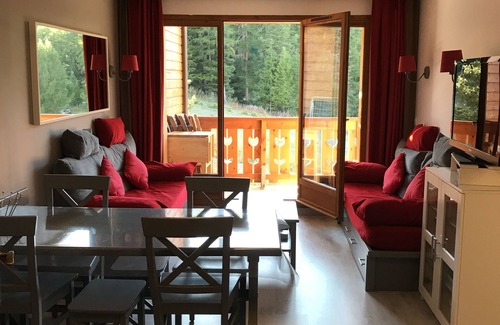 Les Claux Apartment | Residence on the slopes with heated outdoor pool