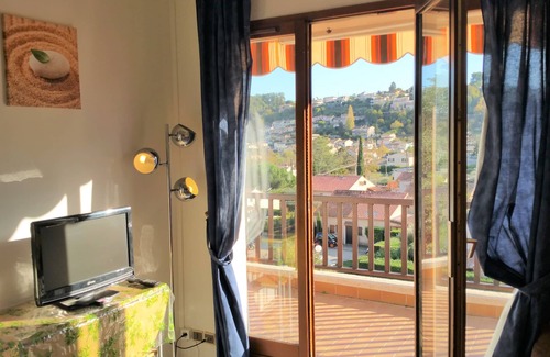 Bastide Giraud Apartment | Residence Provençale Pool Parking WIFI 2 kms Sea Villeneuve Loubet 2 Rooms