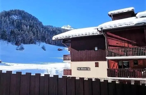 Areches Apartment | Residence Val Blanc 2 - Apartment 3 people renovated in 2022 village center Ranked 2 stars