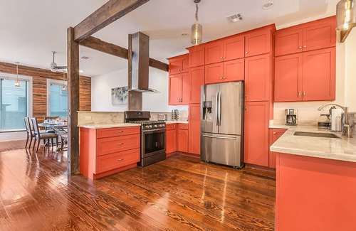 Faubourg Lafayette Condo | Residences Du Hosteeva