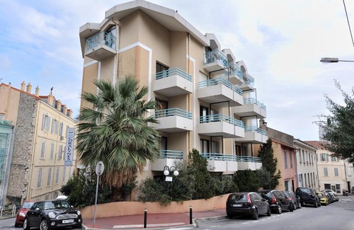 Cannes City Centre Apartment | Residhotel Les Coralynes