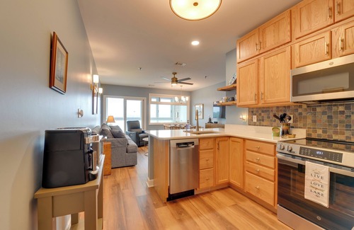 Huddleston Condo | Resort Amenities & Beach Access: Huddleston Condo