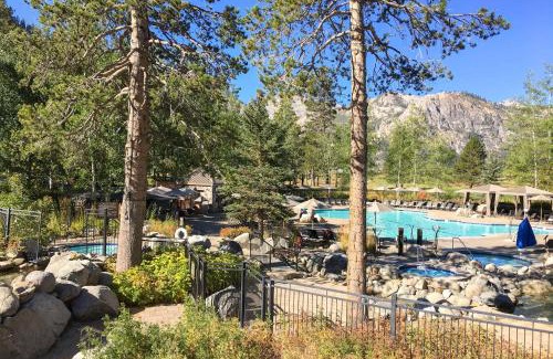 Olympic Valley Apartment | Resort at Squaw Creek's 605 & 607