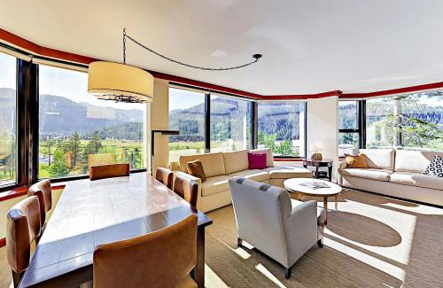 Olympic Valley Apartment | Resort at Squaw Creek's 560 & 558