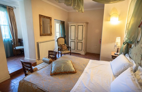 Castelnuovo Resort | Resort e Spa San Crispino