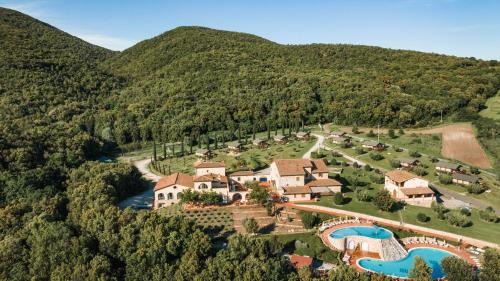 Riparbella Apartment | Resort Le Tegole