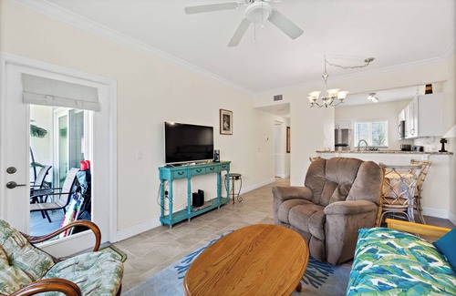 Villages of Seaport Condo | Resort-like | Comforts of Home | Close to Port | 1bd1ba |1 dog <30lbs