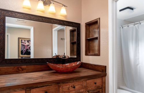 Temecula House | Resort Like Home with Pool and Jacuzzi near Wineries