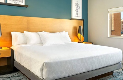Moab Resort | Resort & Moab are a must to experience in your life !