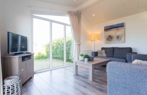 Egmond aan den Hoef Ski Chalet | Resort De Woudhoeve 1