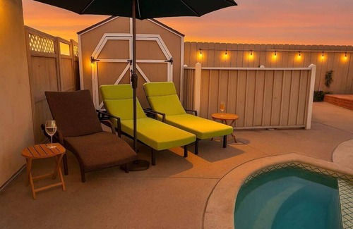 University City House | Resort Style Zen Retreat Heated Pool, Spa&GameRoom