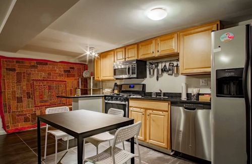 Bloomingdale Apartment | Rest Easy in this Bloomingdale English Basement near 4 DC Hospitals