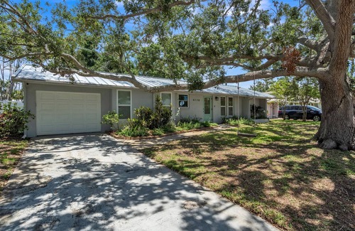 Bradenton House | Restful 2 Bedroom House in West Bradenton near AMI